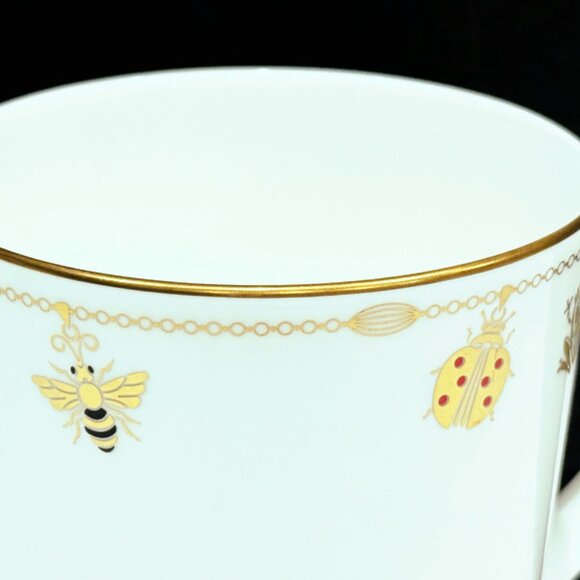 Pair of Monique Lhuillier "Charms" Mugs by Royal Doulton, Circa 2008 - Picture 6 of 11